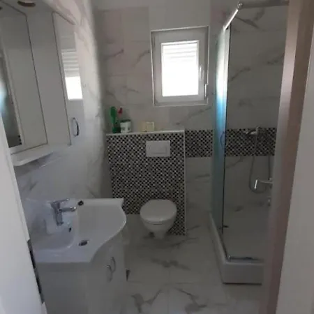 Charming Dokoza - Marina Iv - Two Bedroom With Sea View شقة فير
