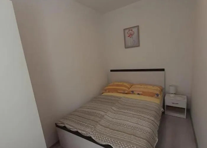 Daire Charming Dokoza - Marina Iv - Two Bedroom With Sea View