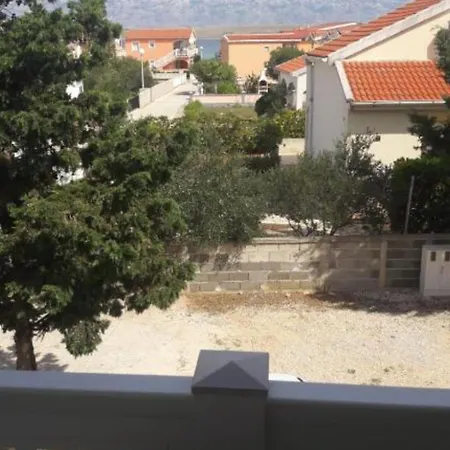 Charming Dokoza - Marina Iv - Two Bedroom With Sea View Apartmán Vir